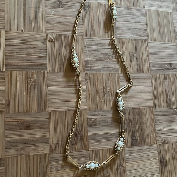 Beautiful faux pearl necklace - Picture 4 of 5